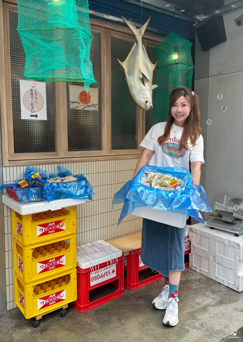 藤哲商行 重金600萬打造 復刻日本築地漁市場景 全台首賣河豚拉麵 每日限量30碗 @兔貝比的菲比尋嚐