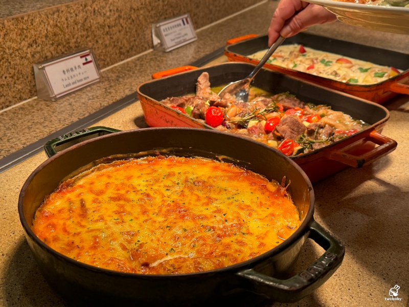 大倉久和大飯店 歐風館自助餐廳 多種異國料理吃到飽 還有干貝、松葉蟹任你吃 暢飲生啤酒！ @兔貝比的菲比尋嚐